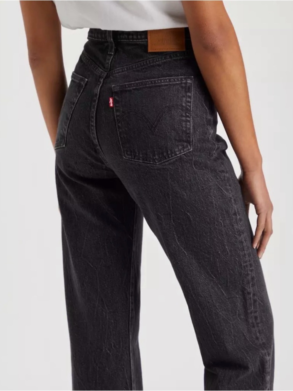 NWT Levi's Ribcage Straight Ankle
